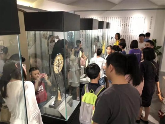 參觀蘇扇