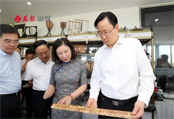 藍紹敏一行參觀盛風蘇扇