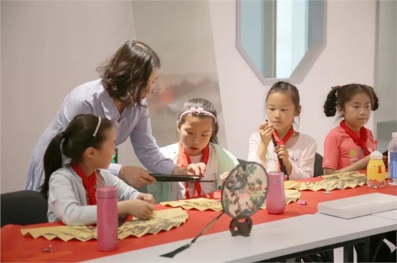 盛春老師教學習制作蘇扇