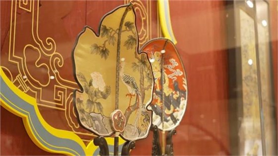 盛春 《鳳梧牡丹》《云海金龍》