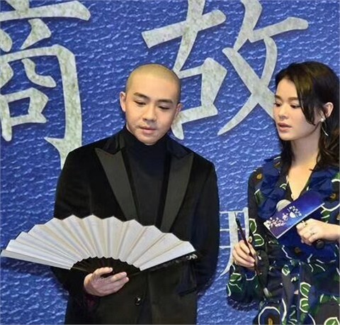 《那年花開月正圓》杜明禮折扇