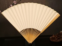 玉竹折扇盤完后顏色會發生什么變化？