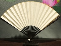 烏木制作的扇子有什么特點？