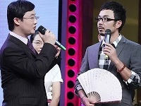 當下有哪些名人喜歡用折扇？