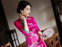 穿旗袍拿扇子的女人，竟然這么美！
