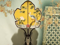盛春老師作品：清宮楓葉緙絲團(tuán)扇