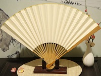 竹雕扇子為何能夠拍出天價(jià)？