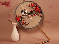 關于扇子的詩詞有哪些？