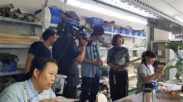 田邊誠一參觀盛風蘇扇