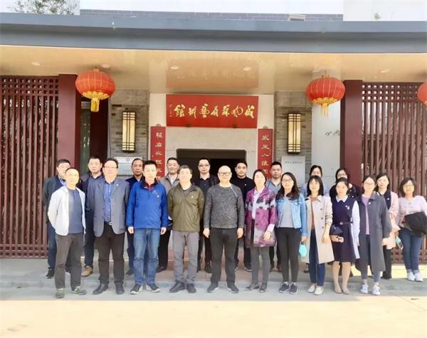 奪取雙勝利，奮勇當(dāng)先鋒