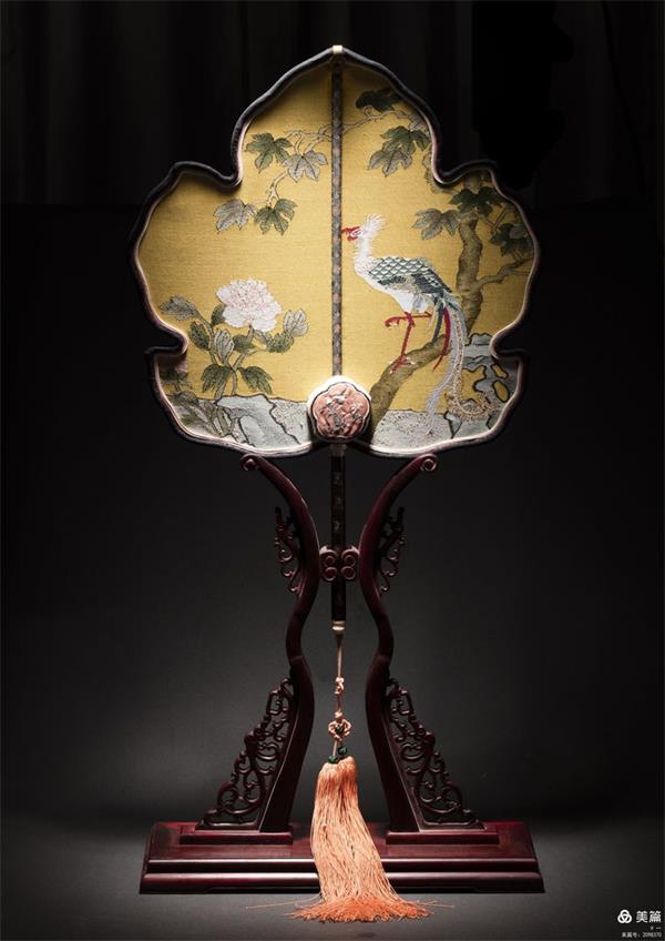 清宮團(tuán)扇，原件藏故宮博物院，盛風(fēng)團(tuán)扇復(fù)制